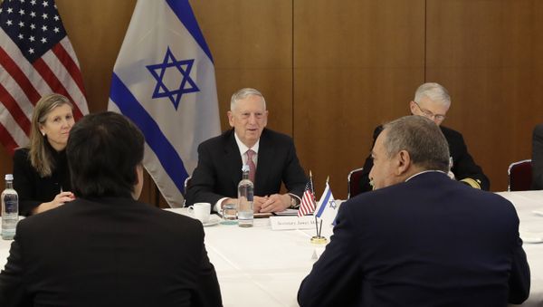 U.S. Secretary of Defense Jim Mattis, center, talks to Israeli Defence Minister Avigdor Lieberman prior to the Munich Security Conference in Munich, southern Germany U.S. Secretary of Defense Jim Mattis, center, talks to Israeli Defence Minister Avigdor Lieberman prior to the Munich Security Conference in Munich, southern Germany - Sputnik International