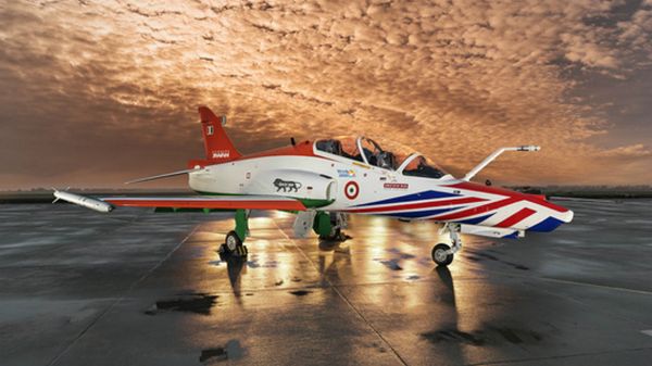 Advanced Hawk - Sputnik International