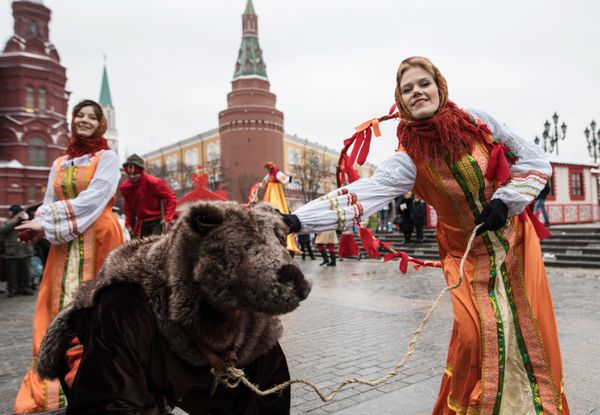 Whirlwind of Fun and Food at Maslenitsa Folk Festivals in Russia - Sputnik International
