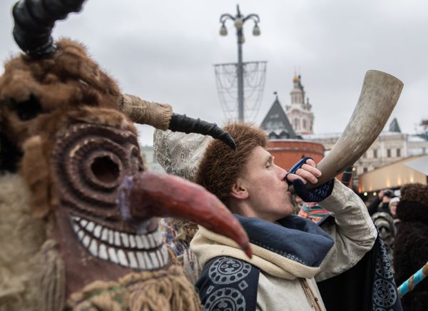 Whirlwind of Fun and Food at Maslenitsa Folk Festivals in Russia - Sputnik International