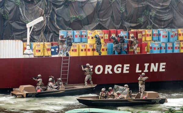 IDEX 2017: Five-Day Arms Extravaganza Kicks Off in UAE - Sputnik International