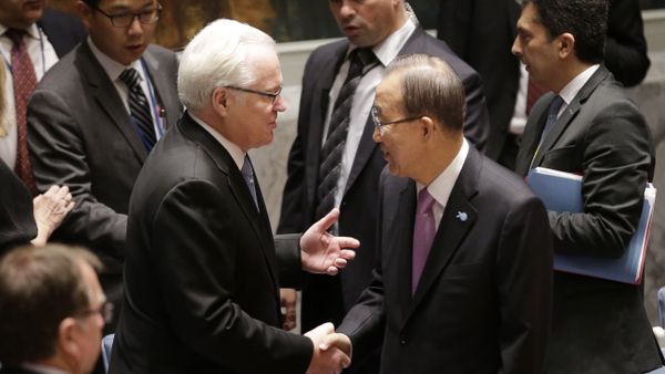United Nations Secretary-General Ban Ki-moon, right, greets Russia's Ambassador to the U.N. Vitaly Churkin before a Security Council meeting at United Nations headquarters, Wednesday, Sept. 30, 2015 - Sputnik International