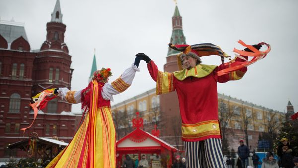 Whirlwind of Fun and Food at Maslenitsa Folk Festivals in Russia - Sputnik International