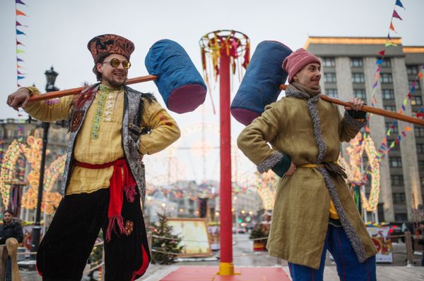 Whirlwind of Fun and Food at Maslenitsa Folk Festivals in Russia - Sputnik International