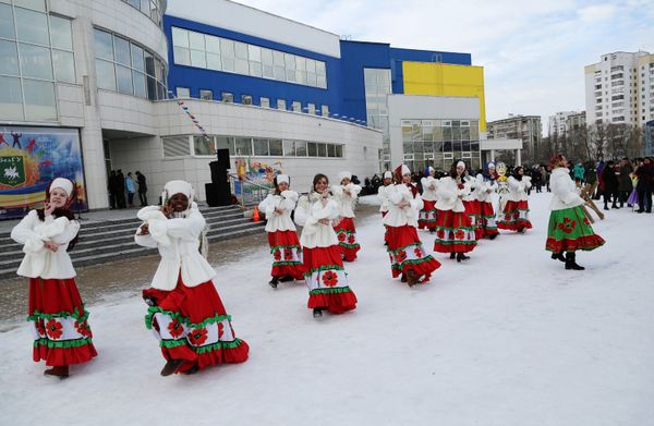Whirlwind of Fun and Food at Maslenitsa Folk Festivals in Russia - Sputnik International