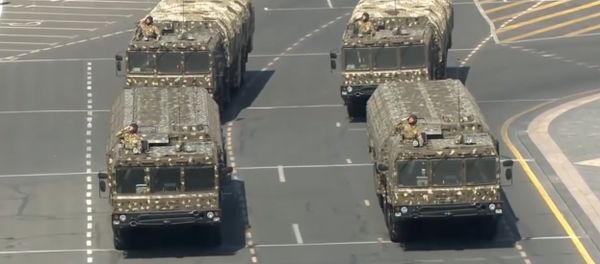 Iskander missile systems in Yerevan Iskander missile systems in Yerevan - Sputnik International