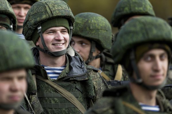 Defenders of the Fatherland: Celebrating Russia's Military Might Defenders of the Fatherland: Celebrating Russia's Military Might - Sputnik International