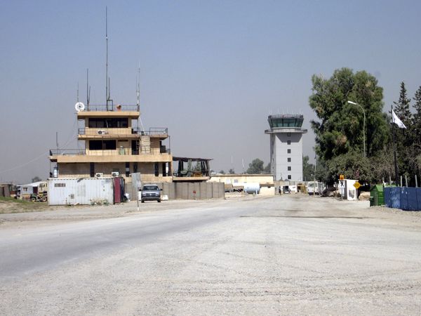 The air traffic control tower is seen at the airport in Mosul, 360 kilometers (225 miles) northwest of Baghdad, Iraq, on Sept. 19, 2007 - Sputnik International