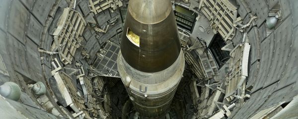 A deactivated Titan II nuclear ICMB is seen in a silo at the Titan Missile Museum on May 12, 2015 in Green Valley, Arizona - Sputnik International