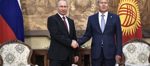 February 28, 2017. Bishkek, Kyrgyzstan. From left: Russian President Vladimir Putin meets with President of Kyrgyzstan Almazbek Atambayev at the Ala-Archa residence February 28, 2017. Bishkek, Kyrgyzstan. From left: Russian President Vladimir Putin meets with President of Kyrgyzstan Almazbek Atambayev at the Ala-Archa residence - Sputnik International