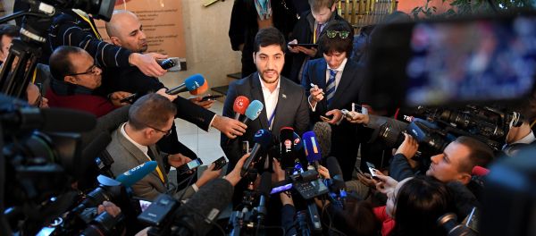 A member of the rebel delegation Osama Abu Zeid speaks to the media during the second day of Syria peace talks at Astana's Rixos President Hotel on January 24, 2017 A member of the rebel delegation Osama Abu Zeid speaks to the media during the second day of Syria peace talks at Astana's Rixos President Hotel on January 24, 2017 - Sputnik International
