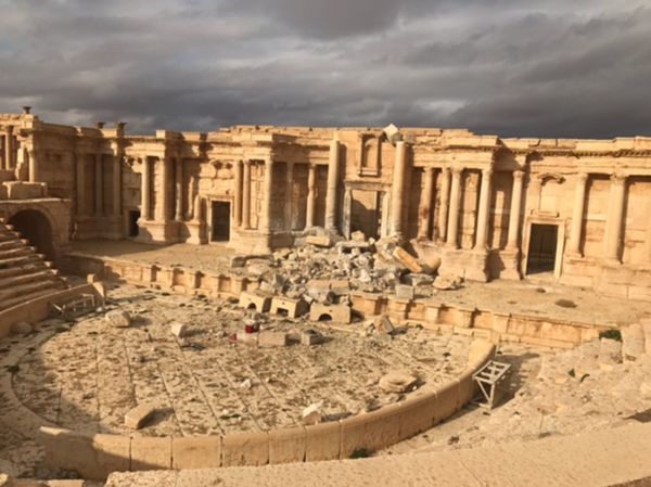 Palmyra recaptured by Syrian Arab Army backed by Russian Air Force - Sputnik International