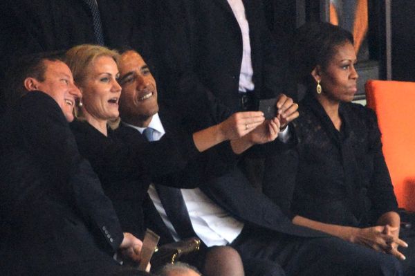 Hey, Mr. President! Let's Take a Selfie Together Hey, Mr. President! Let's Take a Selfie Together - Sputnik International