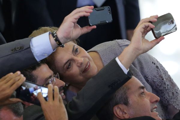 Hey, Mr. President! Let's Take a Selfie Together Hey, Mr. President! Let's Take a Selfie Together - Sputnik International