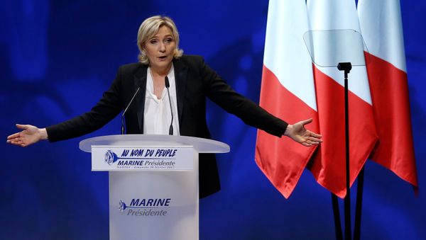 Marine Le Pen, French National Front (FN) political party leader and candidate for French 2017 presidential election, attends a political rally in Saint-Herblain near Nantes, France, February 26, 2017. Marine Le Pen, French National Front (FN) political party leader and candidate for French 2017 presidential election, attends a political rally in Saint-Herblain near Nantes, France, February 26, 2017. - Sputnik International