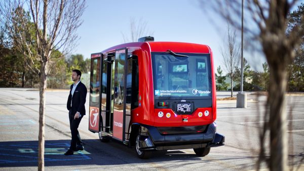 Self-Driving Bus - Sputnik International