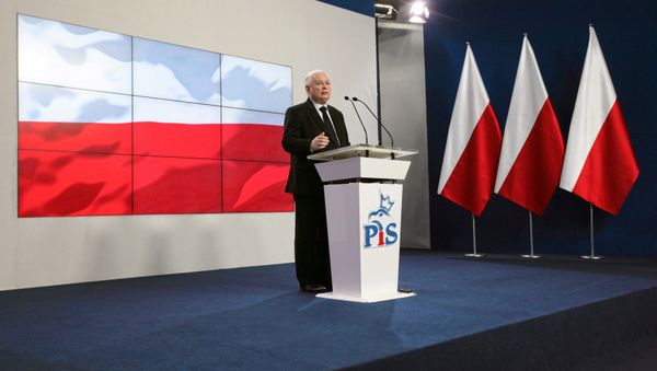 Jaroslaw Kaczynski, leader of Law and Justice (PiS) speaks during news conference in Warsaw, February 28, 2017. - Sputnik International