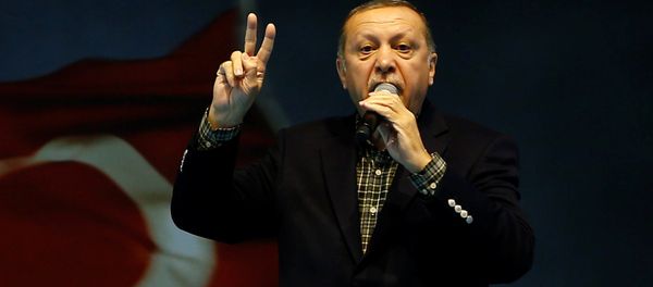 Turkish President Tayyip Erdogan makes a speech during a Women's Day rally in Istanbul, Turkey, March 5, 2017 - Sputnik International