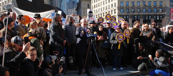 People gather to show solidarity with the countless individuals affected by deportation, March 9, 2017 at Foley Square in New York - Sputnik International