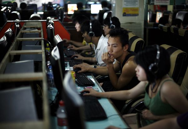 How the Internet is Rewiring Our Brains and Making Us Dumb - Sputnik International