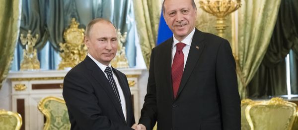 Russian President Vladimir Putin, left, shakes hands with Turkey's President Recep Tayyip Erdogan during their meeting in the Kremlin in Moscow, Russia, Friday, March 10, 2017 Russian President Vladimir Putin, left, shakes hands with Turkey's President Recep Tayyip Erdogan during their meeting in the Kremlin in Moscow, Russia, Friday, March 10, 2017 - Sputnik International