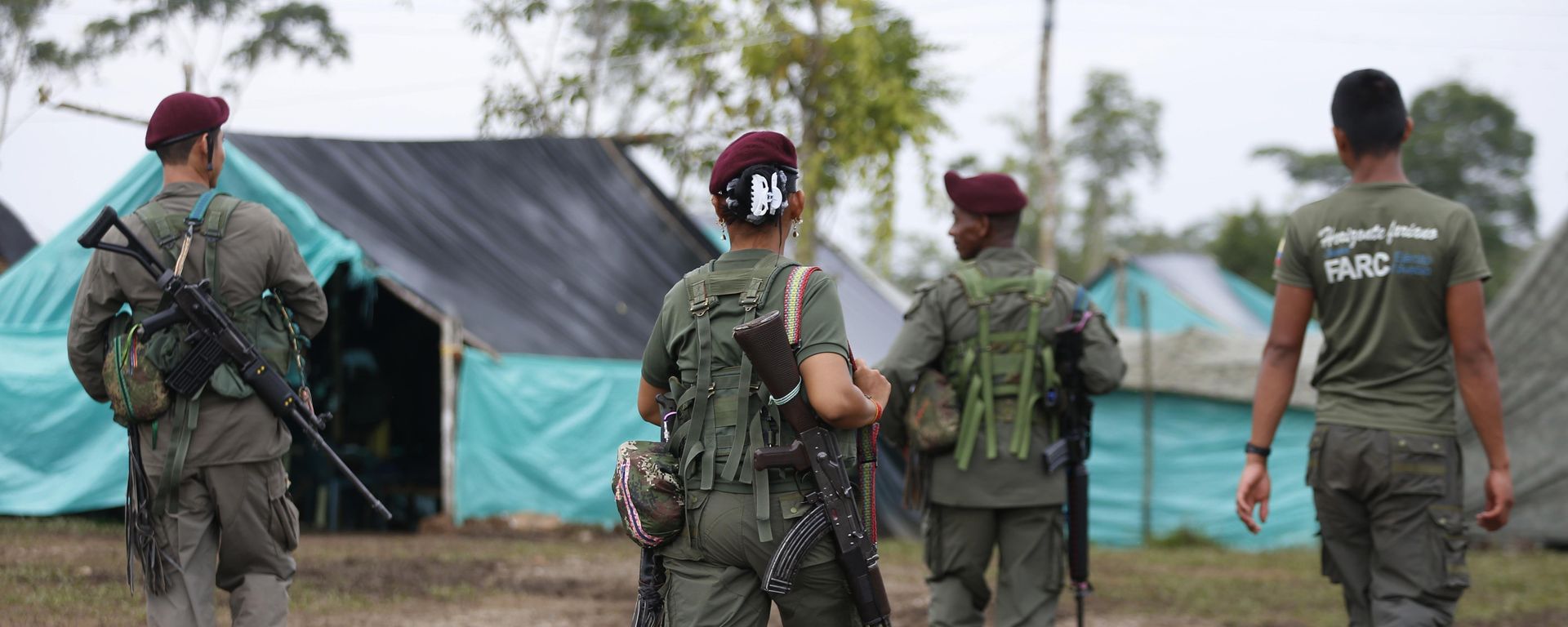 Revolutionary Armed Forces of Colombia, FARC, rebels walk in their camp in La Carmelita near Puerto Asis in Colombia's southwestern state of Putumayo, Tuesday, Feb. 28, 2017 Revolutionary Armed Forces of Colombia, FARC, rebels walk in their camp in La Carmelita near Puerto Asis in Colombia's southwestern state of Putumayo, Tuesday, Feb. 28, 2017 - Sputnik International, 1920, 30.11.2021