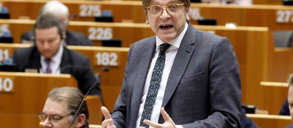The European Union's chief Brexit negotiator Guy Verhofstadt addresses the European Parliament after European Commission President Jean-Claude Juncker presented a white paper in Brussels. - Sputnik International