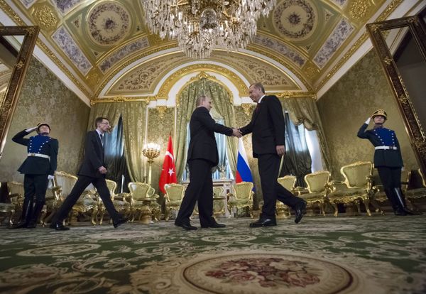 Russian President Vladimir Putin, second left, shakes hands with Turkey's President Recep Tayyip Erdogan during their meeting in the Kremlin in Moscow, Russia, Friday, March 10, 2017 Russian President Vladimir Putin, second left, shakes hands with Turkey's President Recep Tayyip Erdogan during their meeting in the Kremlin in Moscow, Russia, Friday, March 10, 2017 - Sputnik International