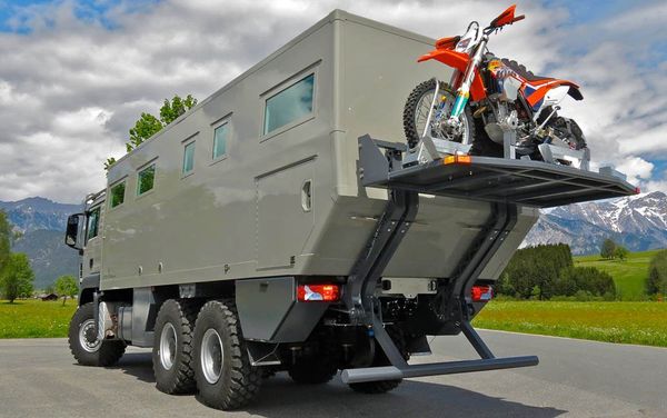 Mobil Globecruiser Family 7500 Mobil Globecruiser Family 7500 - Sputnik International