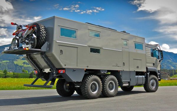 Mobil Globecruiser Family 7500 Mobil Globecruiser Family 7500 - Sputnik International