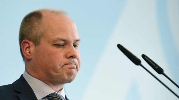 Swedish Minister for Justice and Migration Morgan Johansson addresses a press conference with the German interior minister in Berlin, on February 23, 2016 - Sputnik International