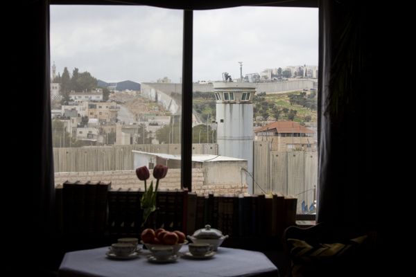 Banksy's Hotel of Discord Boasts 'World’s Worst View' - Sputnik International