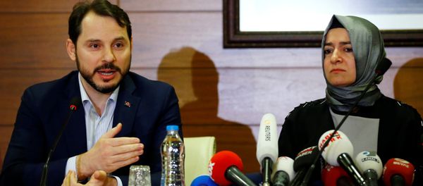 Turkey's Energy Minister Berat Albayrak, accompanied by Family and Social Affairs Minister Fatma Betul Sayan Kaya, speaks during a news conference at Ataturk International airport in Istanbul, Turkey - Sputnik International