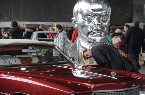 Old and Fashioned: Nicholas II Vintage Cars on Display in Moscow Old and Fashioned: Nicholas II Vintage Cars on Display in Moscow - Sputnik International