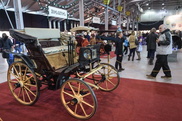 Old and Fashioned: Nicholas II Vintage Cars on Display in Moscow Old and Fashioned: Nicholas II Vintage Cars on Display in Moscow - Sputnik International