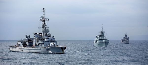 Warships participate in NATO's Dynamic Manta 2017 anti-submarine warfare exercise, in the Mediterranean sea, Italy March 13, 2017. Picture taken March 13, 2017 - Sputnik International
