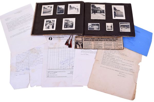 Historic Original Photograph Album Belonging to Eva Braun and Retrieved from Her Room in the Fuhrer Bunker Berlin in April 1945 - Sputnik International