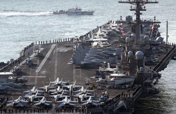 Lords of the Seas: The World's Most Impressive Aircraft Carriers Lords of the Seas: The World's Most Impressive Aircraft Carriers - Sputnik International
