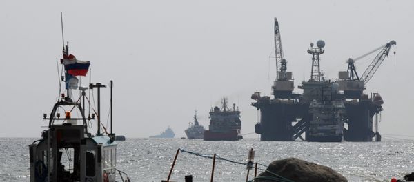 The Castoro Sei pipelay vessel engaged in constructing the second leg of the Nord Stream pipeline. The Castoro Sei pipelay vessel engaged in constructing the second leg of the Nord Stream pipeline. - Sputnik International