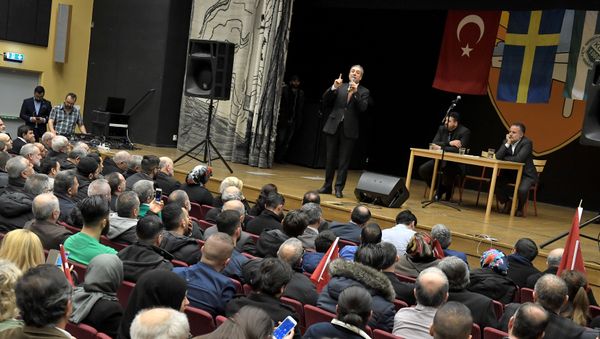 Turkish politician Mehmet Mehdi Eker is pictured during a campaign meeting in Fittja in southern Stockholm, Sweden, March 12, 2017. - Sputnik International