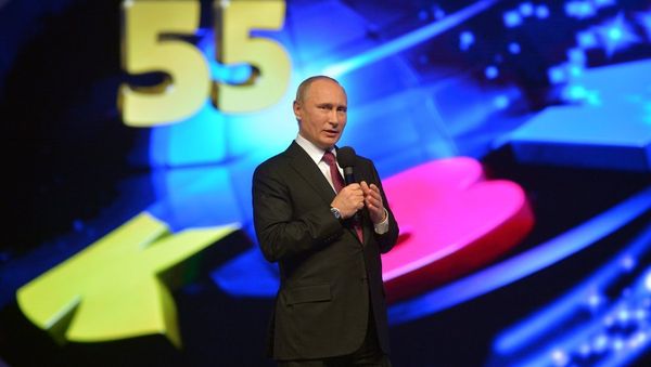 President Vladimir Putin at KVN 55th Anniversary Festival - Sputnik International