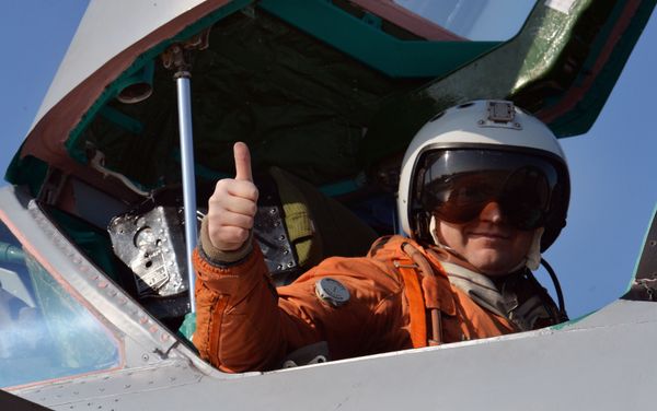 Airtight: Russian MiG-31 Interceptor Jets Practice Defending the Sky Frontier - Sputnik International