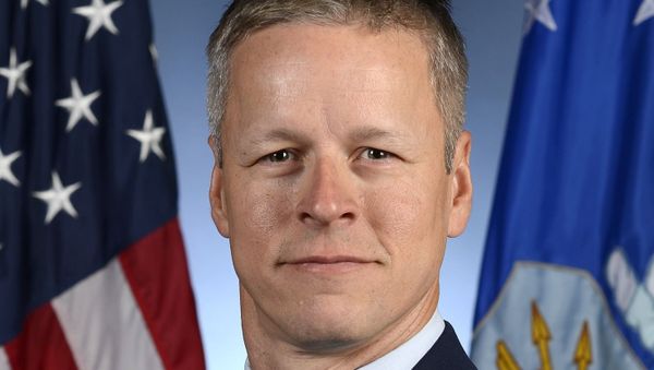 Col. William R. Jones - Sputnik International