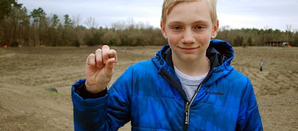 The Superman Diamond, being held by discoverer Kalel Langford. The Superman Diamond, being held by discoverer Kalel Langford. - Sputnik International