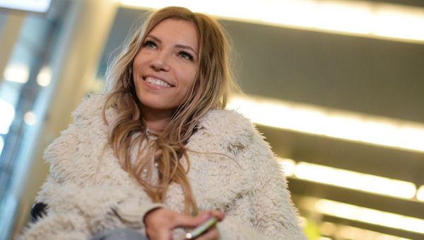 Singer Yulia Samoilova, Russia's representative at Eurovision 2017, at Sheremetyevo International Airport - Sputnik International