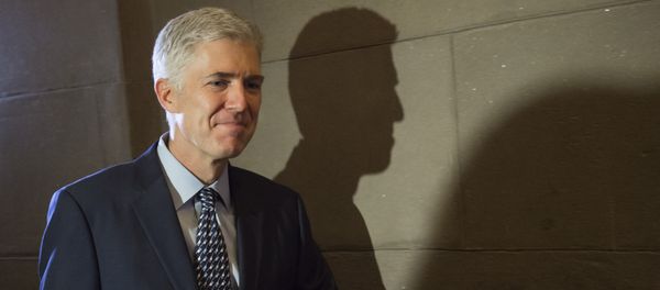 Supreme Court nominee Judge Neil Gorsuch arrives for a meeting at the US Capitol in Washington, DC - Sputnik International