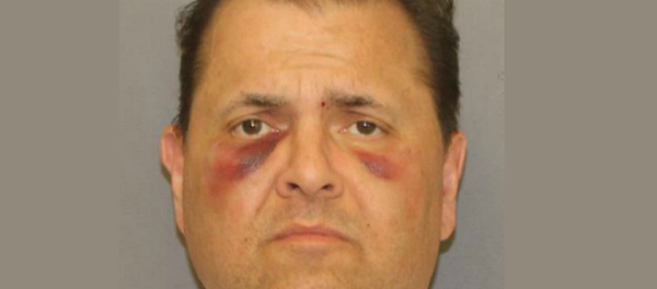 New York Man Arrested for Spray Painting Swastikas on Own Home New York Man Arrested for Spray Painting Swastikas on Own Home - Sputnik International