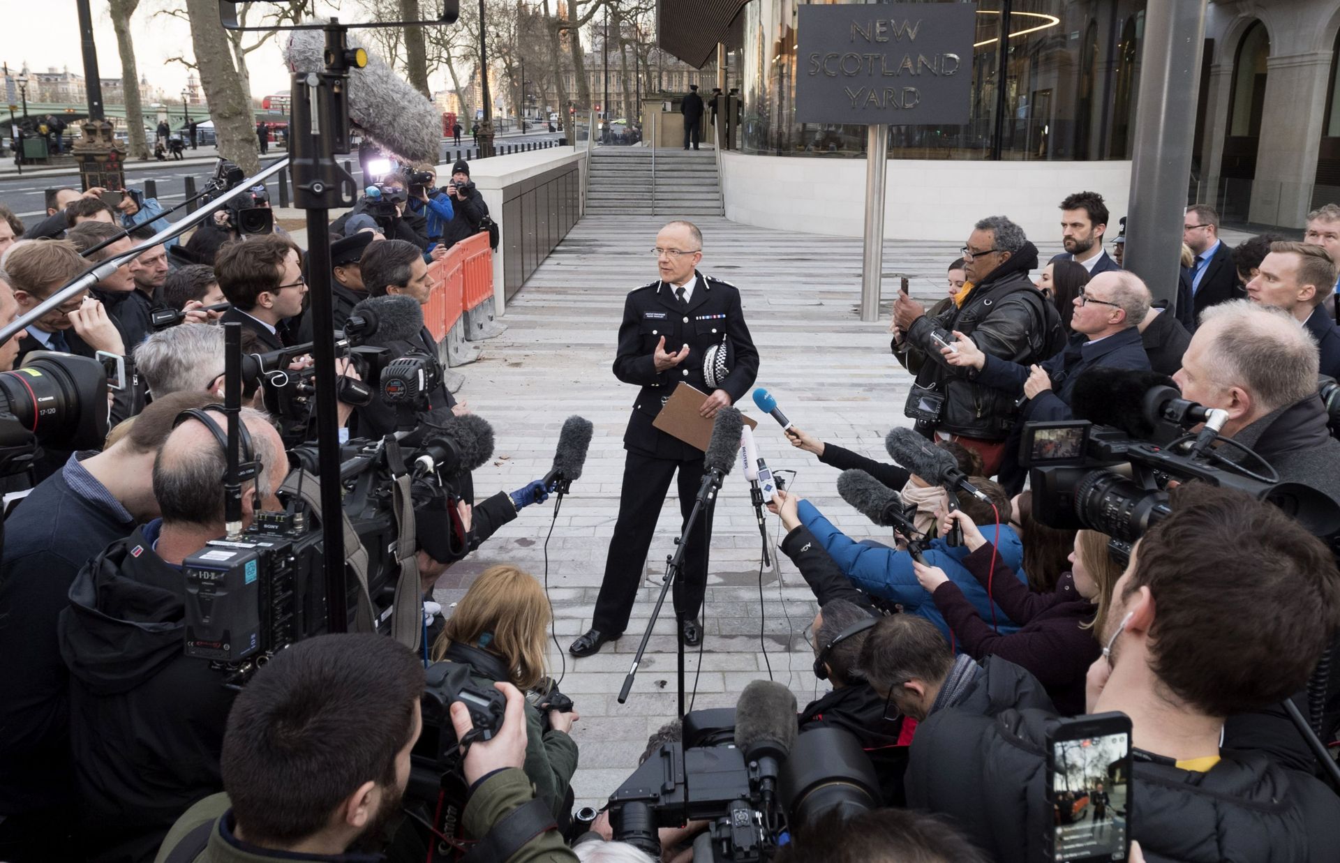Ex-Terror Police Chief Urges New Laws to Tackle ‘Shocking’ Scale of Extremism Currently Legal in UK - Sputnik International, 1920, 24.02.2021