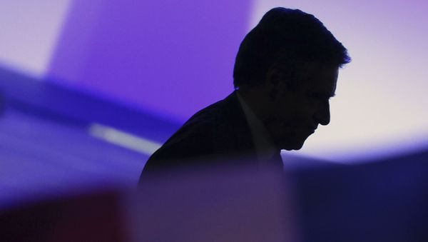 French conservative presidential candidate Francois Fillon arrives at a campaign rally in Caen, north western France, Tuesday, March 16, 2017. French conservative presidential candidate Francois Fillon arrives at a campaign rally in Caen, north western France, Tuesday, March 16, 2017. - Sputnik International
