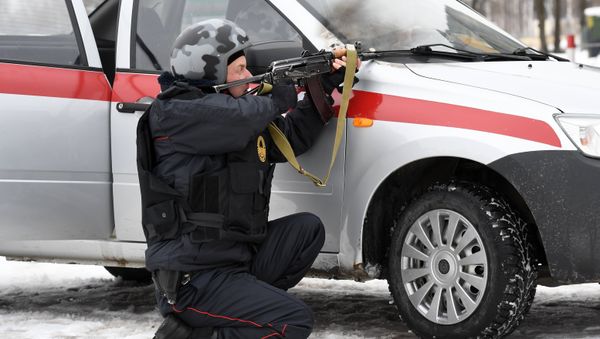 Russian Guard servicemen. File photo - Sputnik International